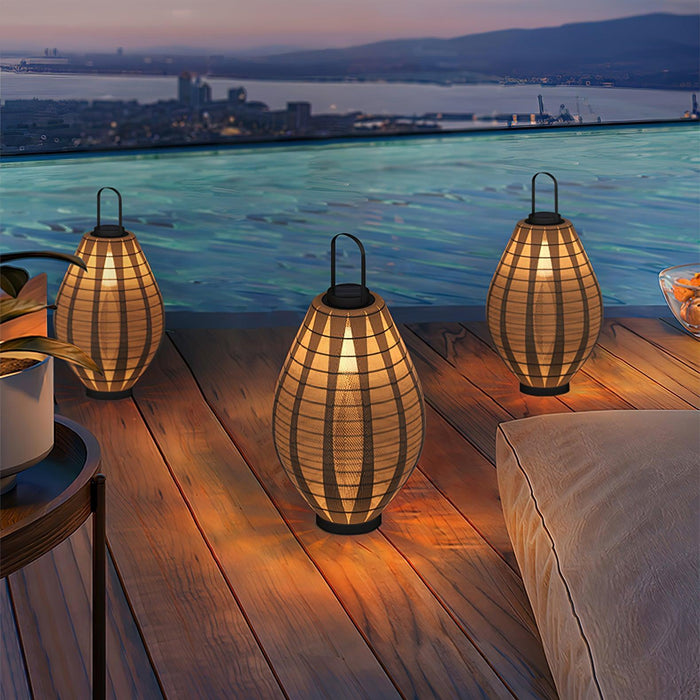 Oasis Mesh Beacon Outdoor Lamp - DWHOME