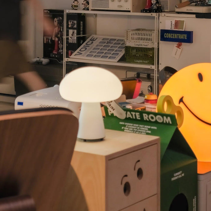 Obello Portable Built-in Battery Table Lamp-DWHOME