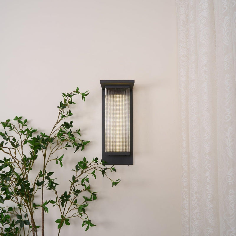 Oleron Box Outdoor Wall Lamp-DWHOME