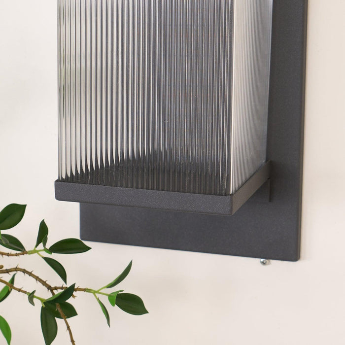 Oleron Box Outdoor Solar Wall Lamp - DWHOME