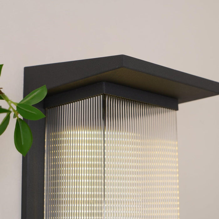 Oleron Box Outdoor Solar Wall Lamp - DWHOME