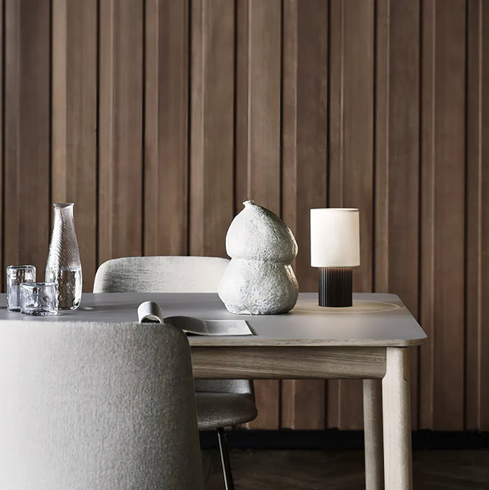 Orlo Ribbed Table Lamp-DWHOME