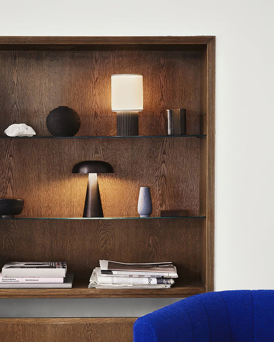 Orlo Ribbed Table Lamp-DWHOME