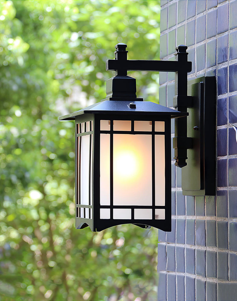 Orm House Outdoor Wall Light-DWHOME