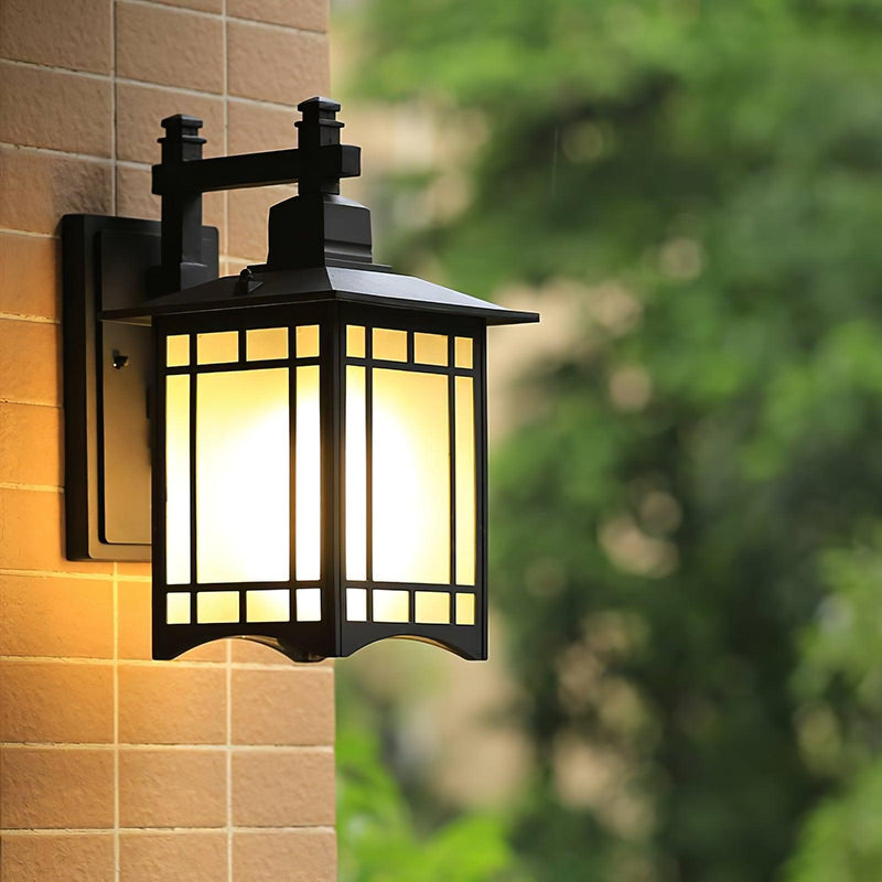 Orm House Outdoor Wall Light-DWHOME