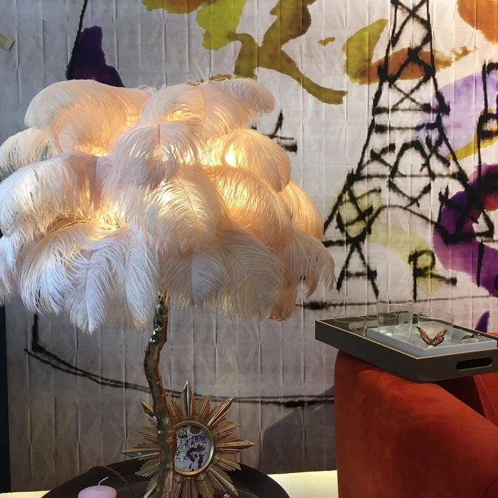 Ostrich Feather Table Lamp - Vakkerlight