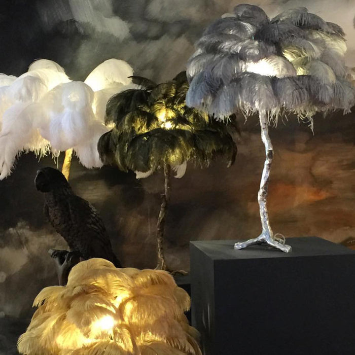 Ostrich Feather Table Lamp - Vakkerlight