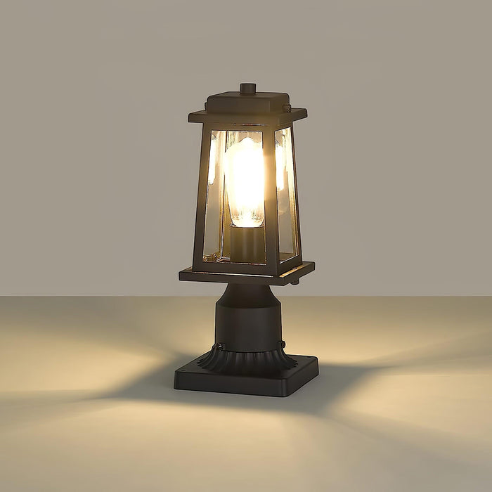 Outdoor Lantern Post Lights.