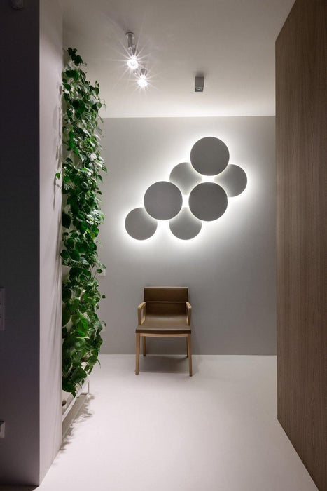 Geometric Disc Wall Lamp.