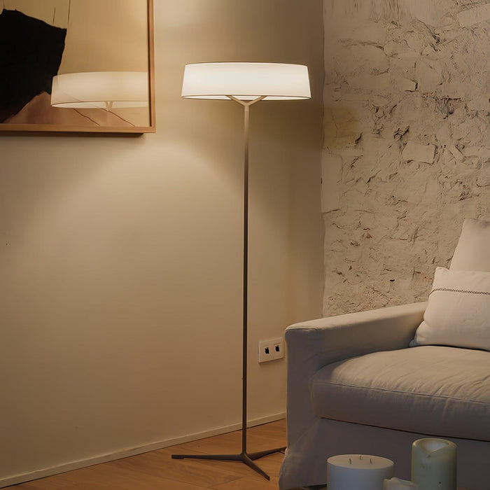 Dama Floor Lamp.