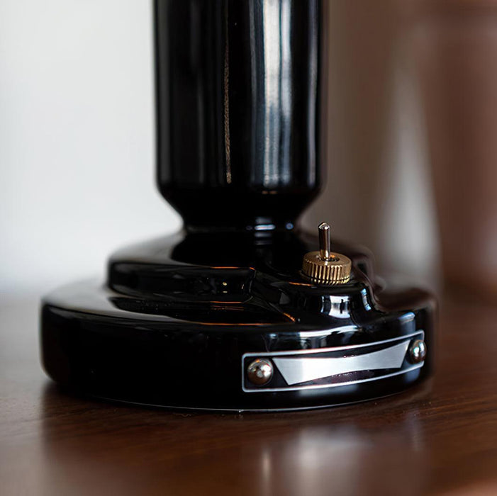 Pastry Built-in Battery Table Lamp-DWHOME