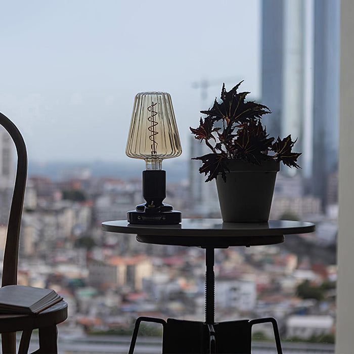 Pastry Built-in Battery Table Lamp-DWHOME