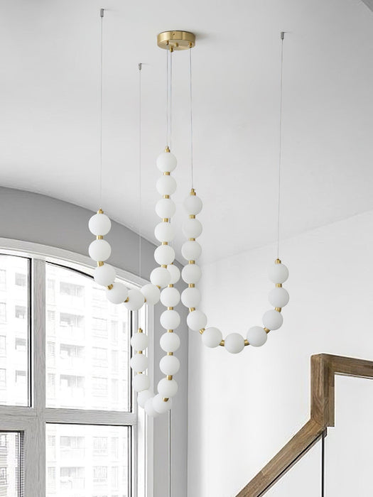 Acrylic Pearl Necklace Chandelier - Vakkerlight