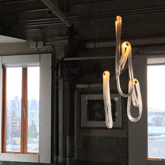 Pearlescent Filament Pendant Lamp