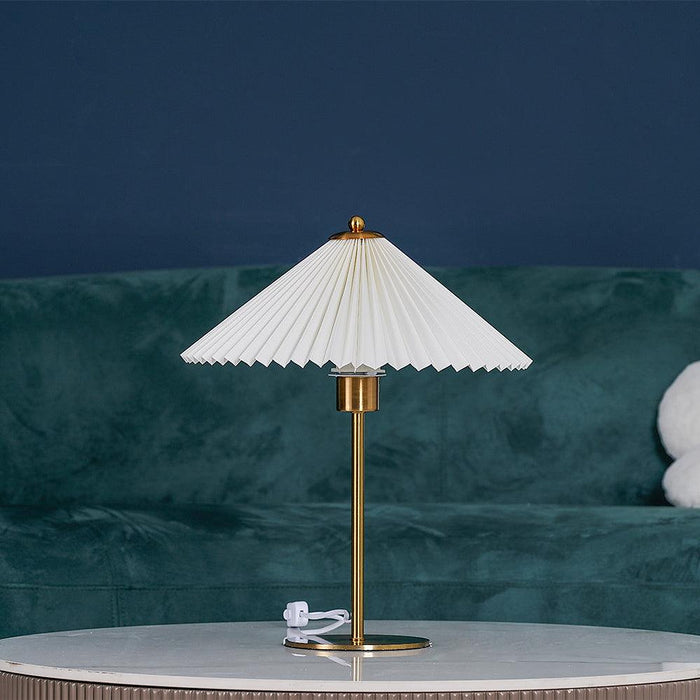 Perla Pleated Table Lamp-DWHOME