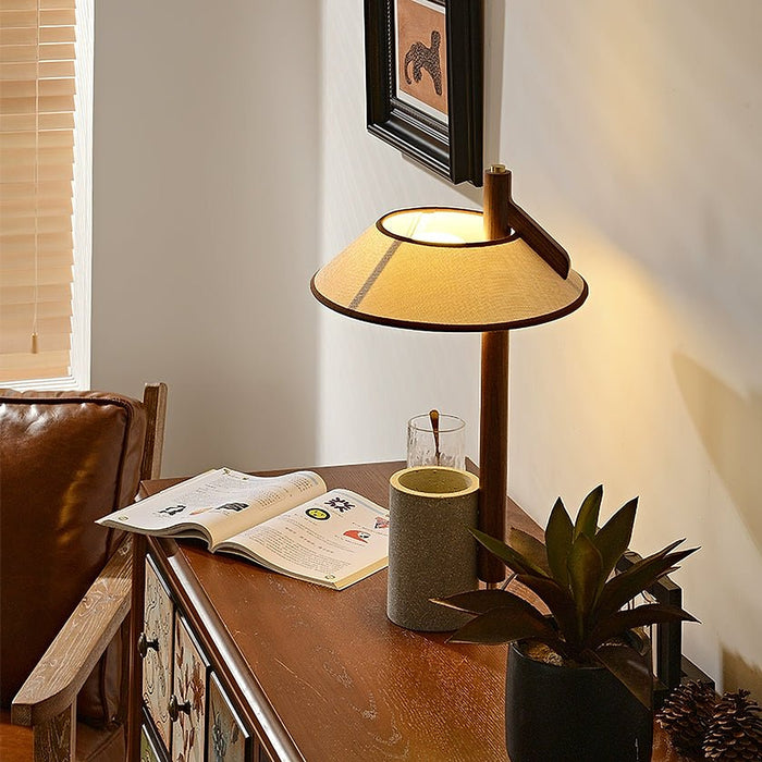 Pinnacle Table Lamp-DWHOME
