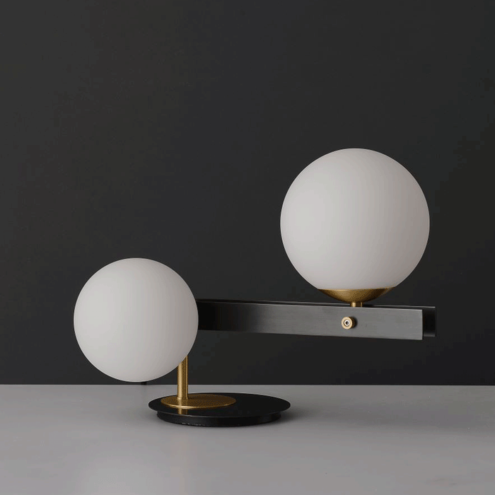 Planeta Table Lamp.