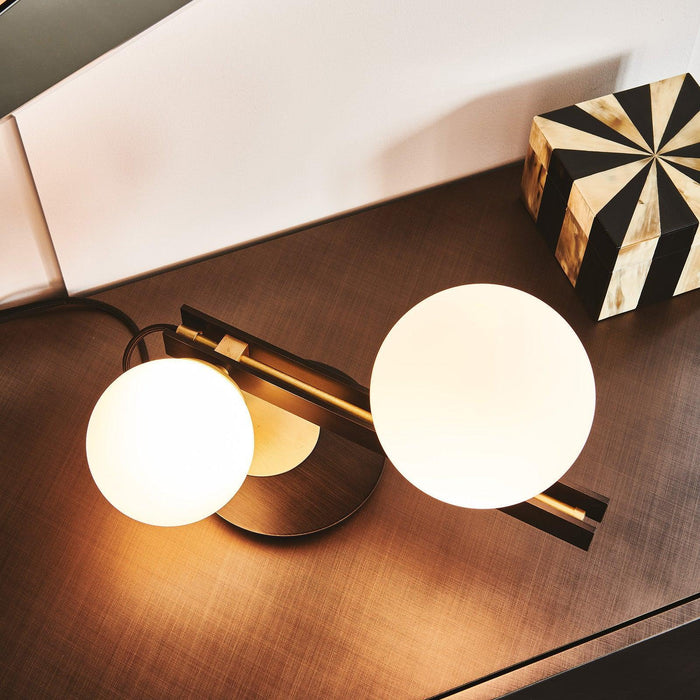 Planeta Table Lamp-DWHOME
