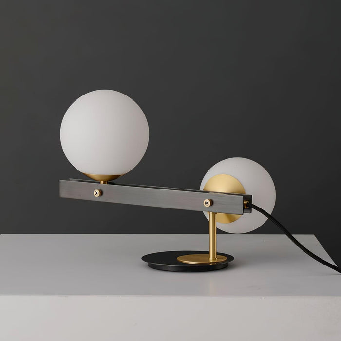 Planeta Table Lamp.