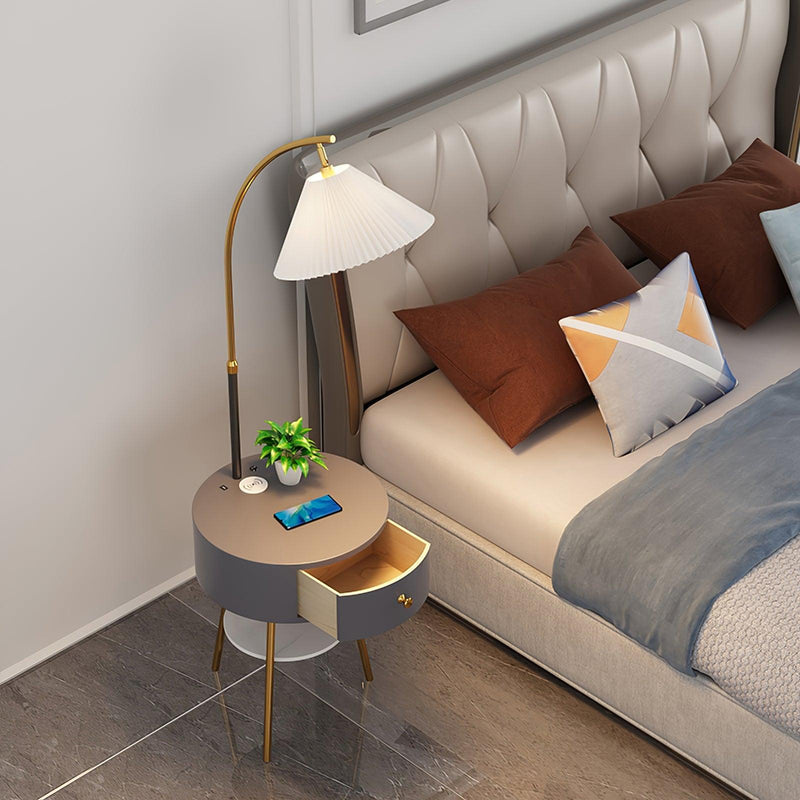 Pleated Arc Floor Light-DWHOME
