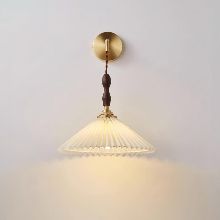 Pleated Wooden Wall Lamp.