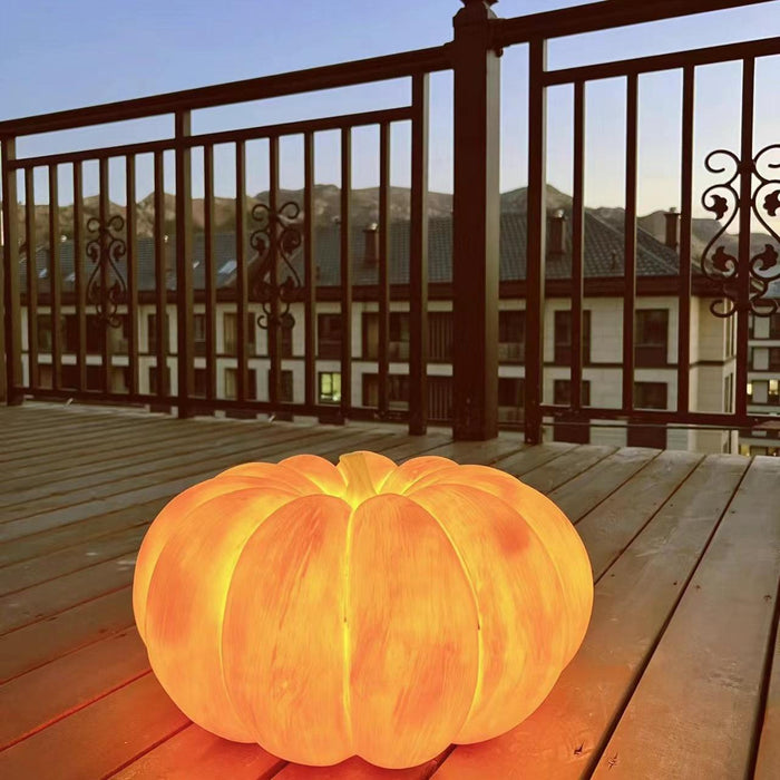 Portable Pumpkin Built-in Battery Table Lamp.