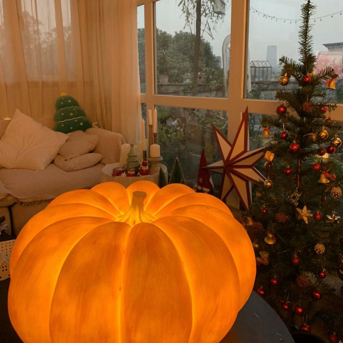 Portable Pumpkin Built-in Battery Table Lamp.