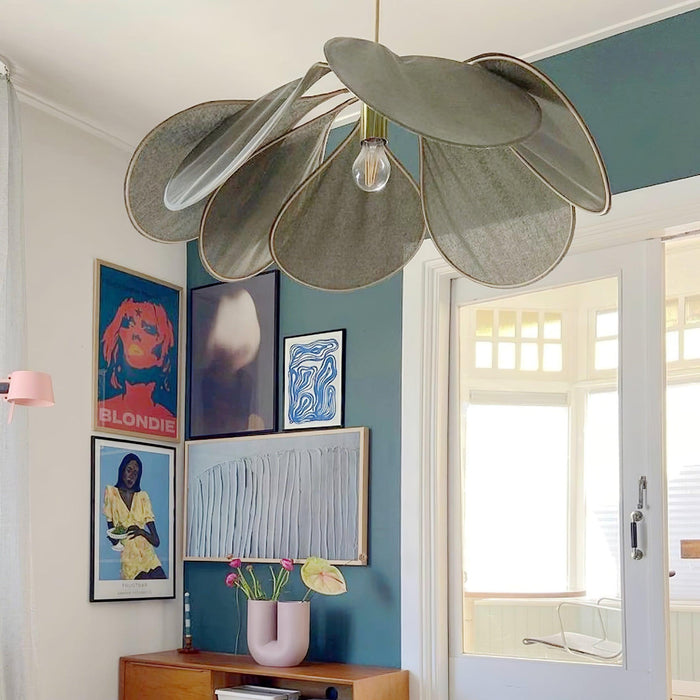 Precieuse Petals Pendant Lamp-DWHOME
