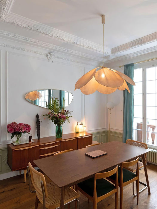 Precieuse Petals Pendant Lamp - Vakkerlight