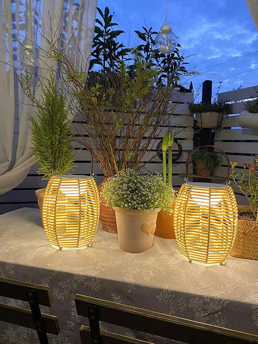 Lantern Built-in Battery Table Lamp-DWHOME