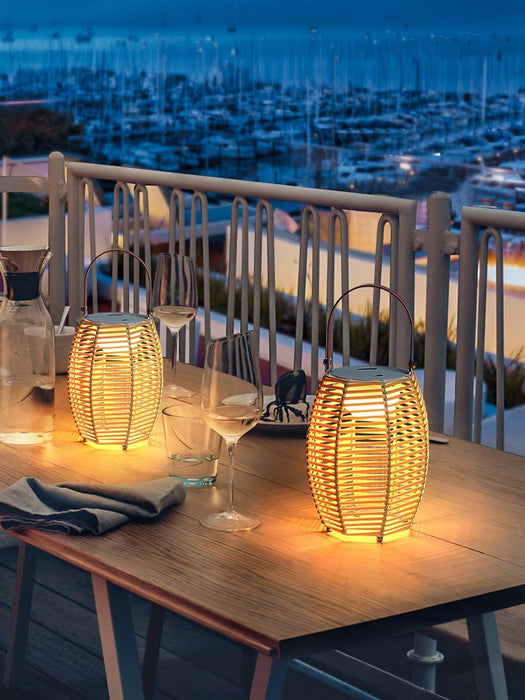 Lantern Built-in Battery Table Lamp-DWHOME