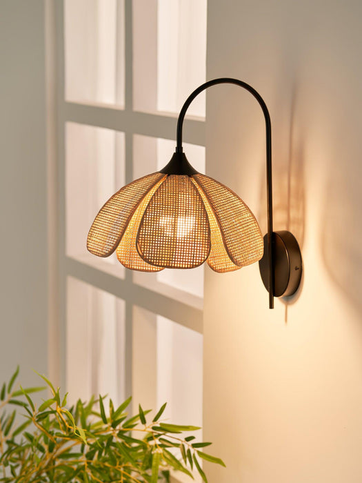 Rattan Petal Wall Lamp - DWHOME