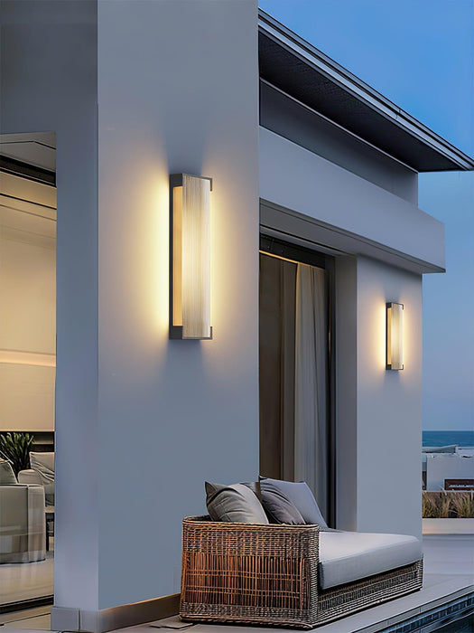 Rectangular Outdoor Wall Light - DWHOME