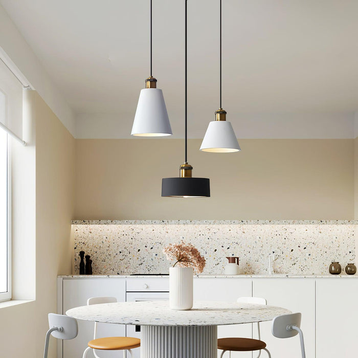 Resin Geometric Pendant Lamp - Vakkerlight