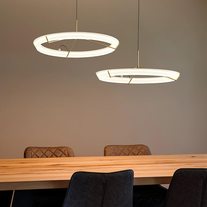 Ring Nodes Pendant Lamp.