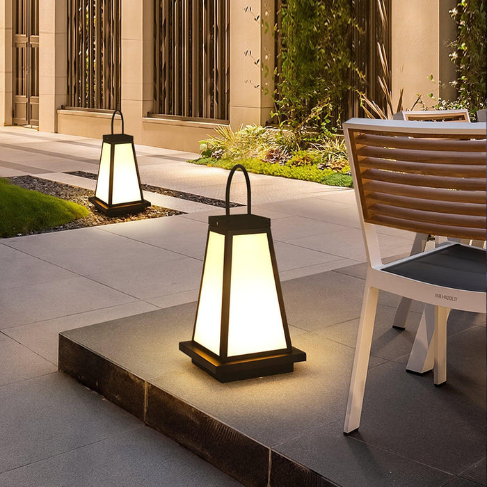 Roam Lantern Solar Outdoor Lamp-DWHOME