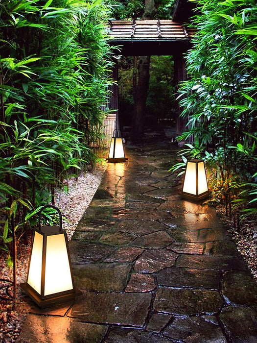 Roam Lantern Solar Outdoor Lamp-DWHOME