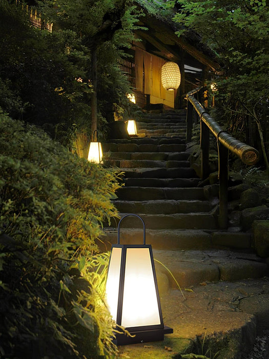 Roam Lantern Garden Outdoor Lamp-DWHOME
