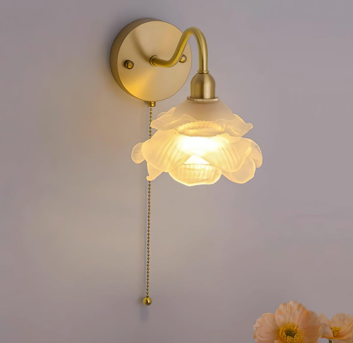 Rose Brass Wall Light-DWHOME