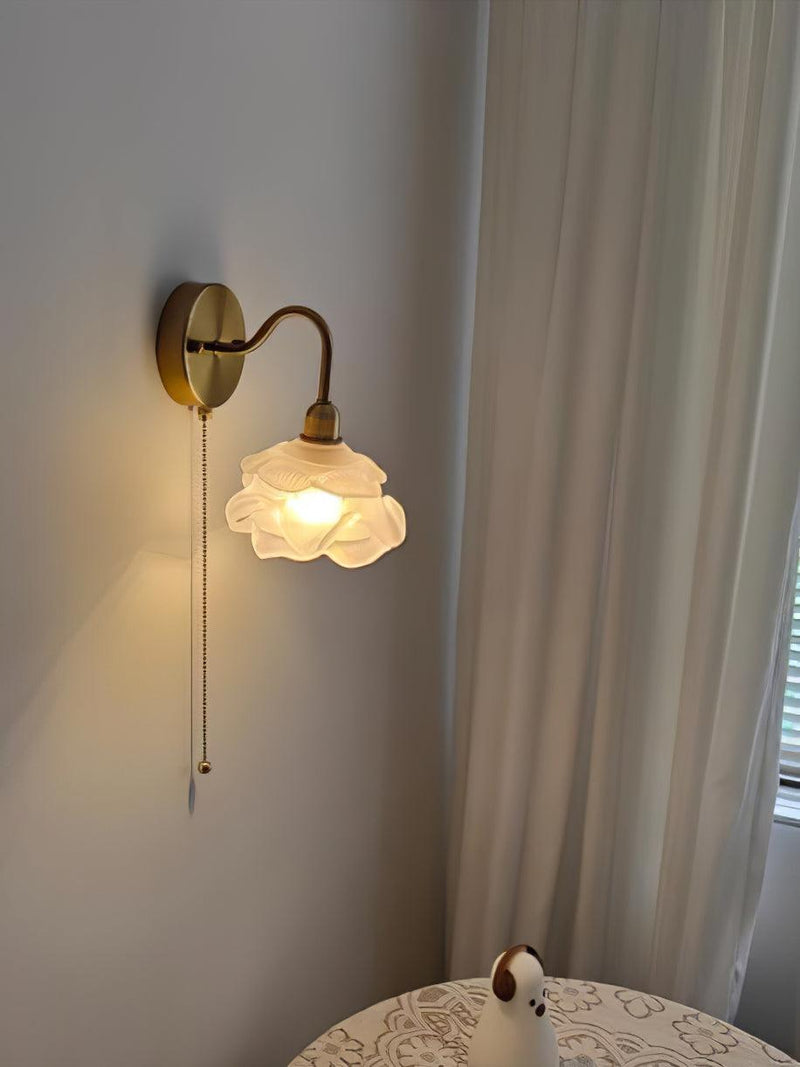 Rose Brass Wall Light-DWHOME