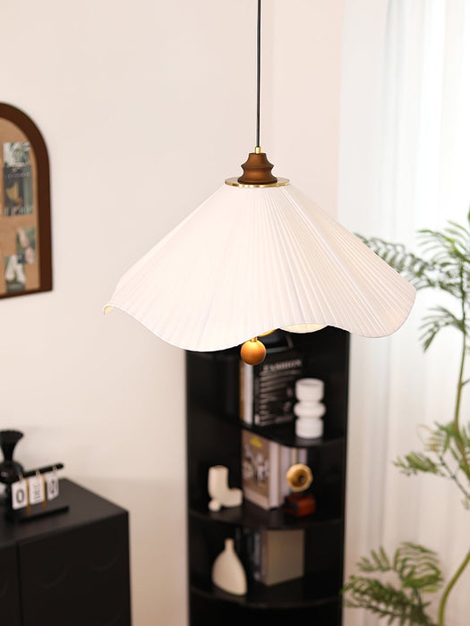 Scallop Edge Pendant Light.