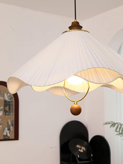 Scallop Edge Pendant Light.