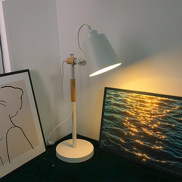 Scantling Desk Lamp-DWHOME