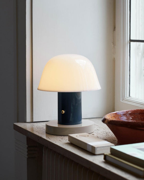 Mushroom Bliss Cordless Lamp-DWHOME