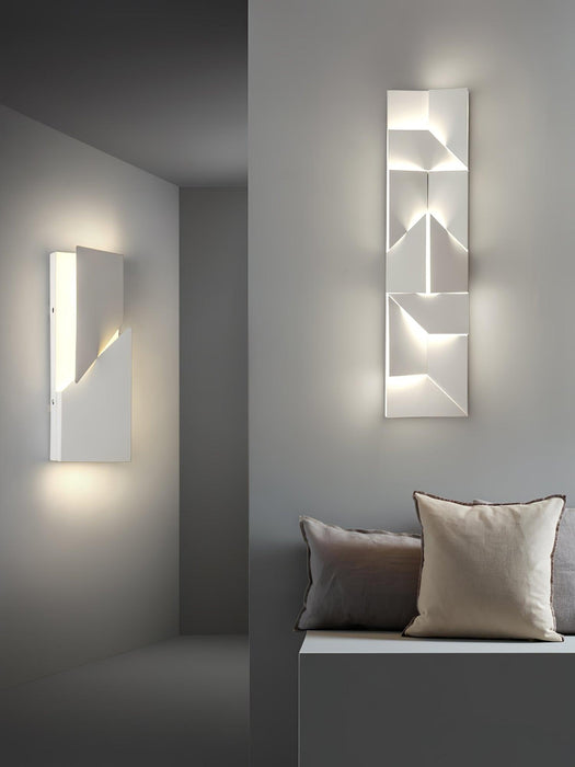 Shadows Grand Sconce-DWHOME