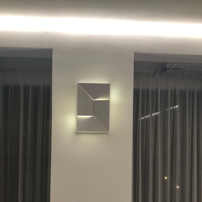 Shadows Rechargeable Grand Sconce-DWHOME