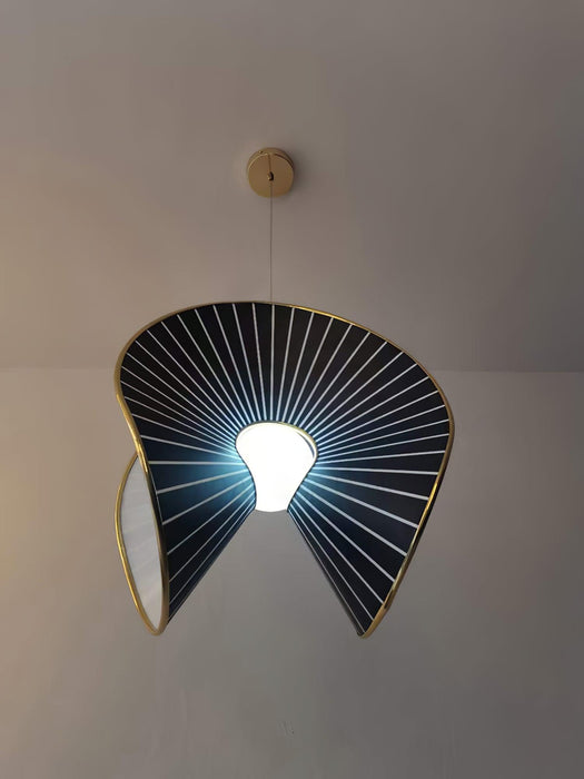 Shell Nordic Pendant Light.