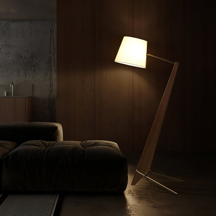 Silva Giant Floor Lamp - Vakkerlight