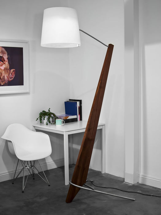 Silva Giant Floor Lamp - Vakkerlight