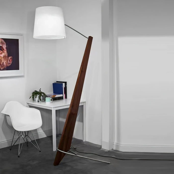 Silva Giant Floor Lamp - Vakkerlight